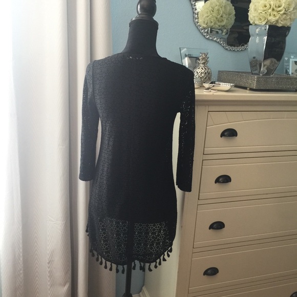 🔴 - Picture 2 of 6